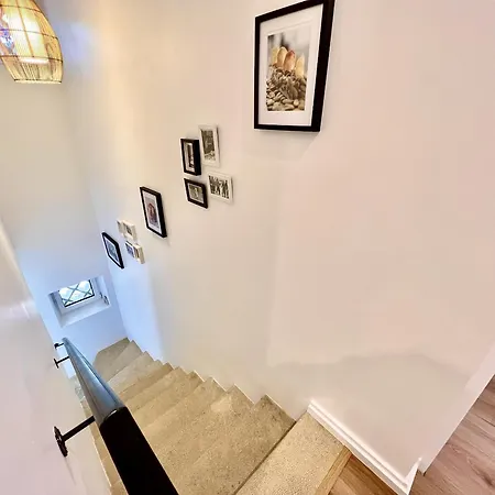 Appartement Stylish 2 With Pool By Homing