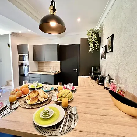 Stylish 2 With Pool By Homing *