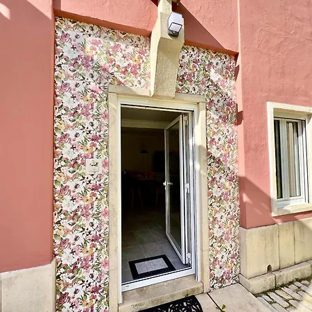 Stylish 2 With Pool By Homing 롤레