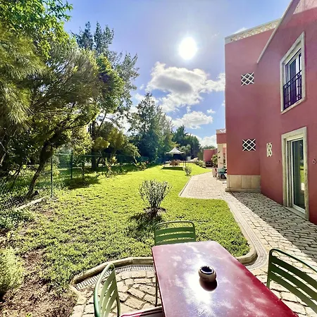 Stylish 2 With Pool By Homing *